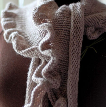 Just Enough Ruffles Scarf pattern from Cosmicpluto Knits