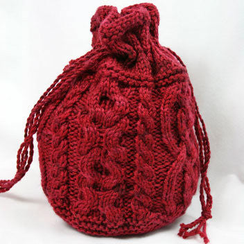 Cable That Bag pattern from Gardiner Yarn Works