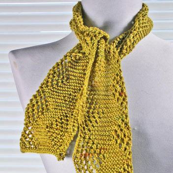 Any-Gauge Reversible Pinecone Scarf by Gardiner Yarn Works