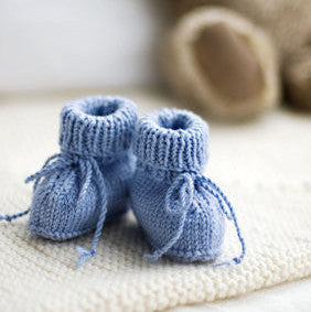 Stay-On Baby Booties by Churchmouse Yarns & Teas