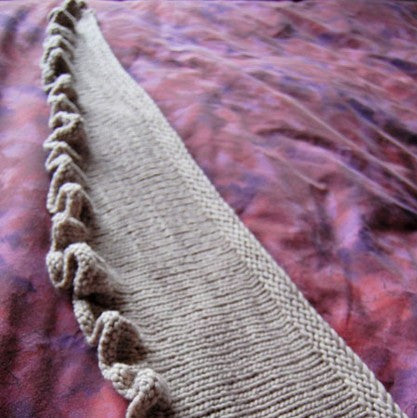 Just Enough Ruffles Scarf pattern from Cosmicpluto Knits