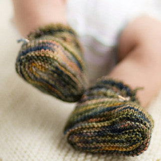 Stay-On Baby Booties by Churchmouse Yarns & Teas