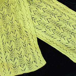 Holy Orchid scarf in Jojoland Cashmere yarn