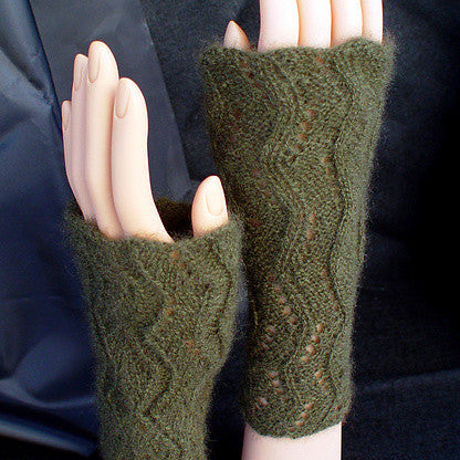 Lacy Riverine by Heartstrings Fiberarts